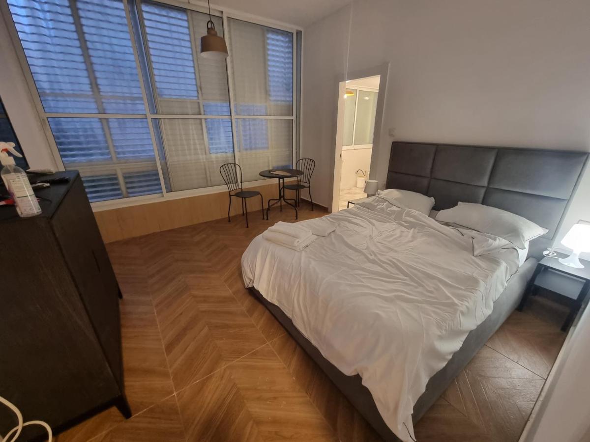 Apartamento הברון Baron Rishon LeZion Exterior foto